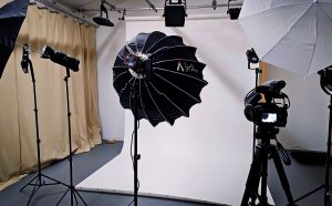 Lighting Matters: Why Photography Studio Rentals Are Worth It